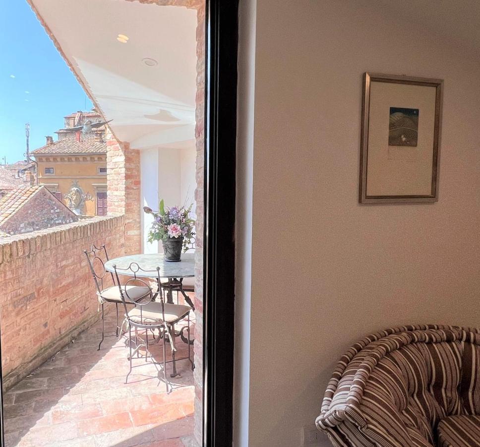 Il Terrazzo Di Tolomei Siena Ngoại thất bức ảnh